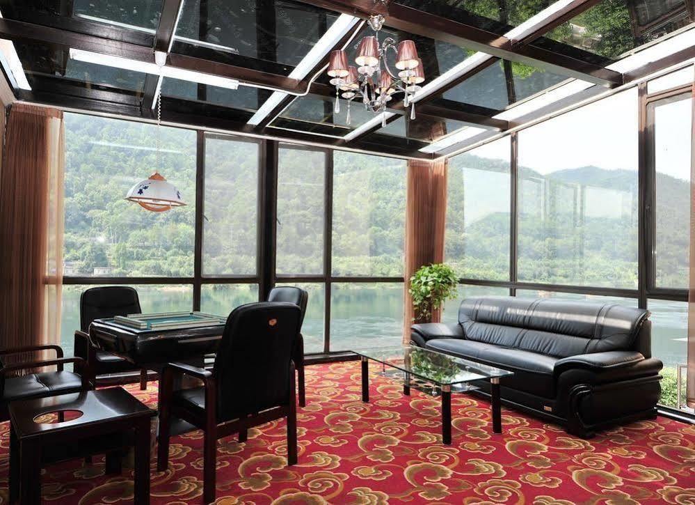Jiande Yinyuan Hotel Tangcun ภายนอก รูปภาพ